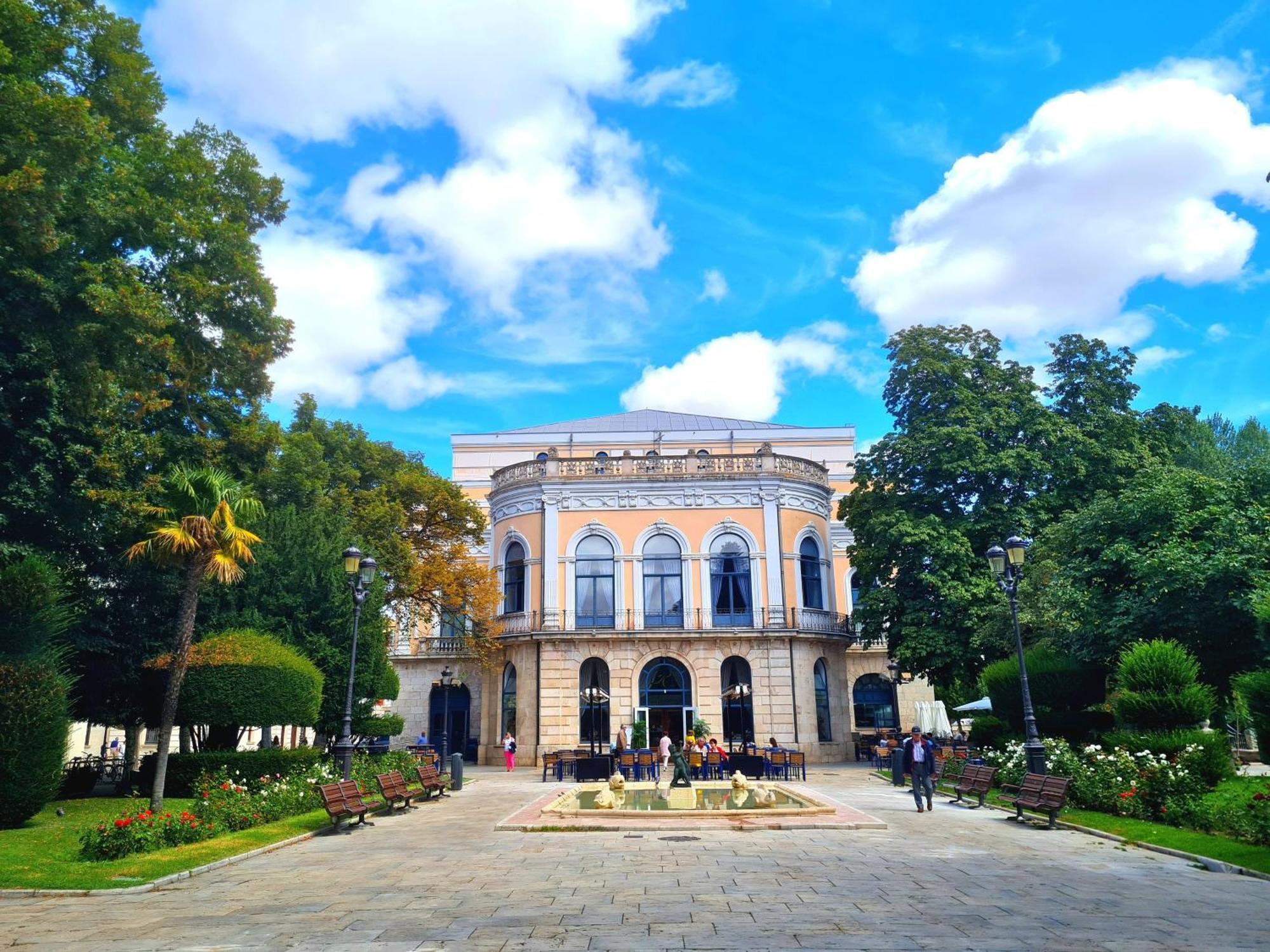 Hotel Urban Burgo Zewnętrze zdjęcie